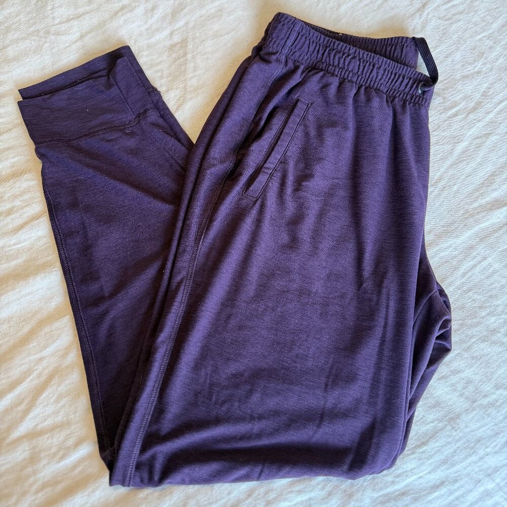 Old Navy Mid-Rise Breathe ON Jogger Pants
